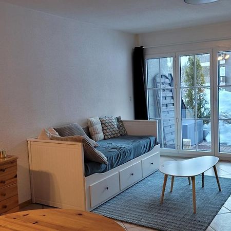 Appartement Avec Terrasse Ensoleillee Gruyeres Exteriör bild